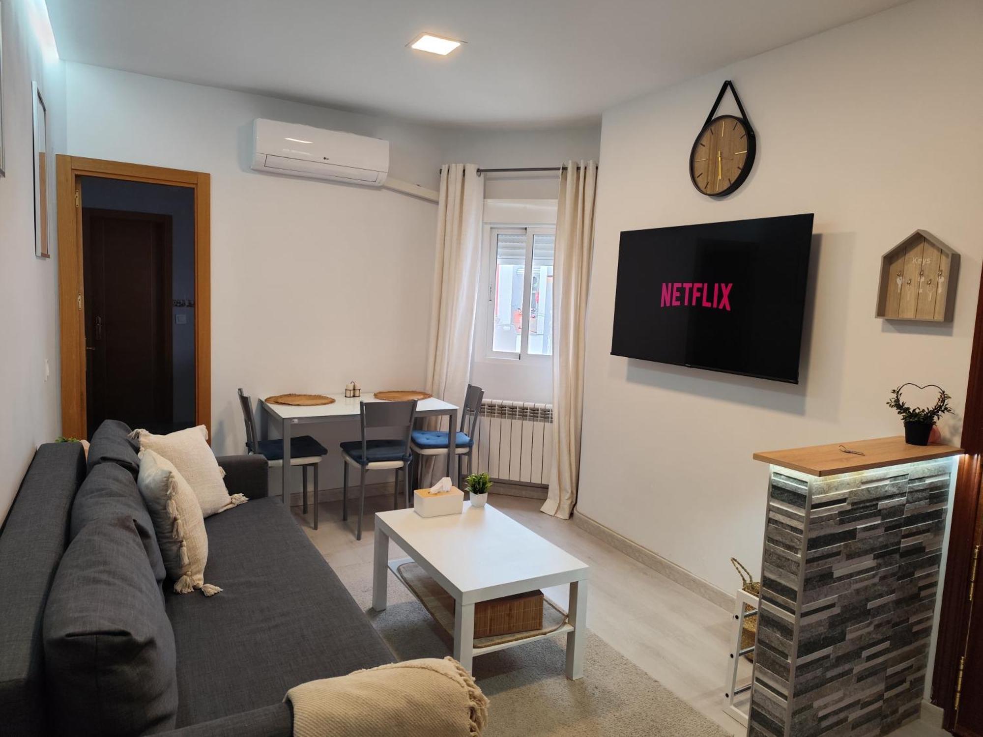 Cozy Apartment In The Heart Of Madryt Zewnętrze zdjęcie
